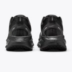 Nike Vomero 18 Triple Black