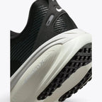 Nike Vomero 18 White Black