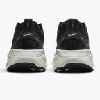 Nike Vomero 18 White Black